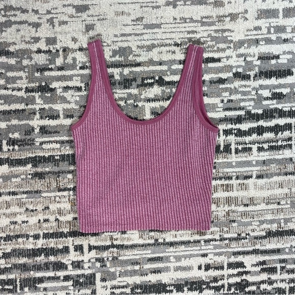 Wild Fox Pink Fuzzy Cropped Tank Top - Picture 4 of 11